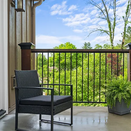 The Blowing Rock Manor-2