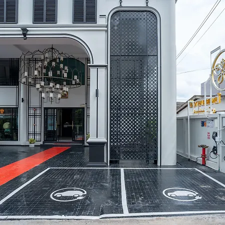 Ratri Hotel Phuket Old Town-3