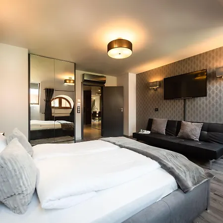 Aparthotel New Lux-2