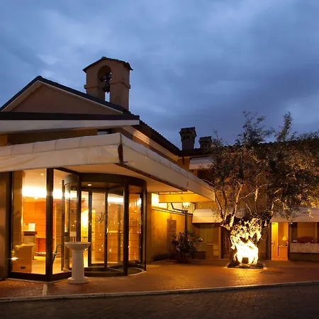 Hotel Piccolo Borgo-2