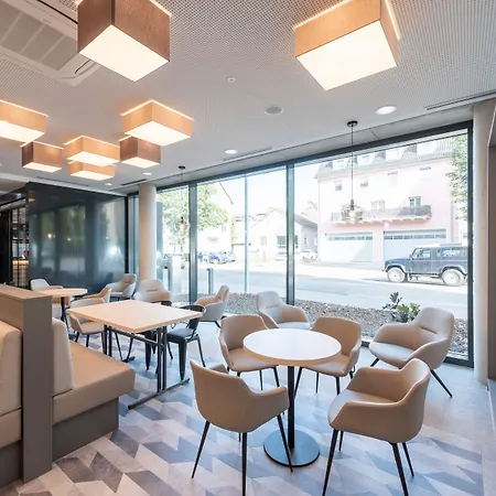 Holiday Inn - The Niu, Timber Esslingen By Ihg-2