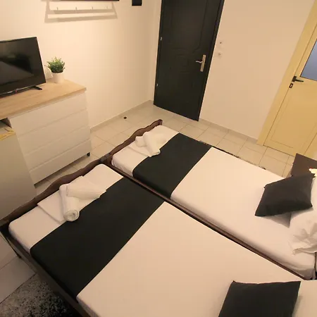 Jericho Rooms-3