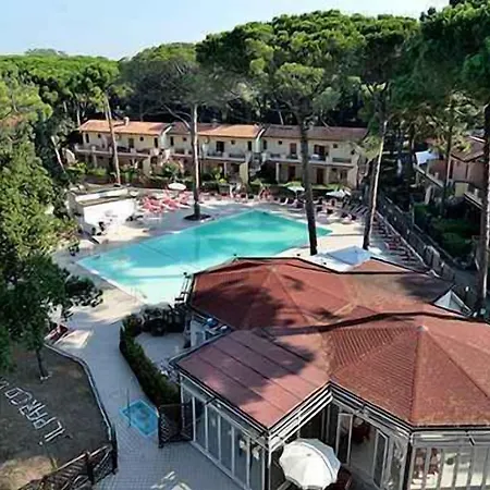 Residence Poggio Dei Pini-3