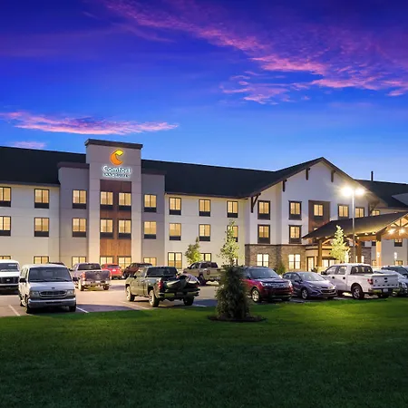 Comfort Inn & Suites Gaylord-3