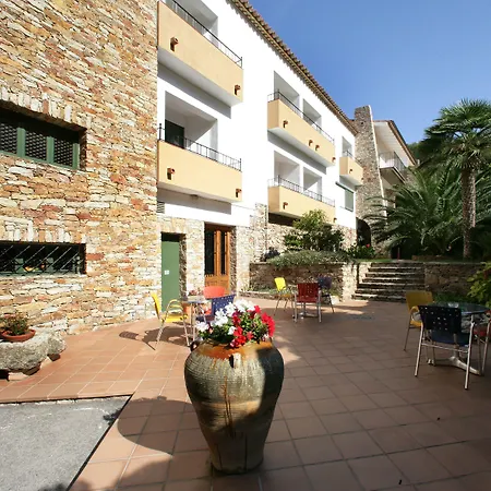 Hotel Sa Riera-3