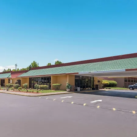 Econo Lodge High Point - Archdale-2