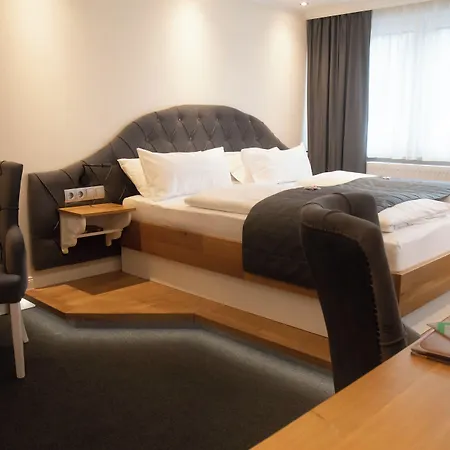 Hotel Stadtkrug-3