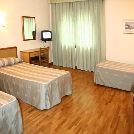 Hotel Villa de Canfranc-3