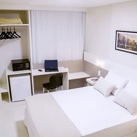 Bristol Easy Hotel - Rio Bonito-3