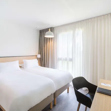 Best Western Armor Park Dinan Et Spa-3