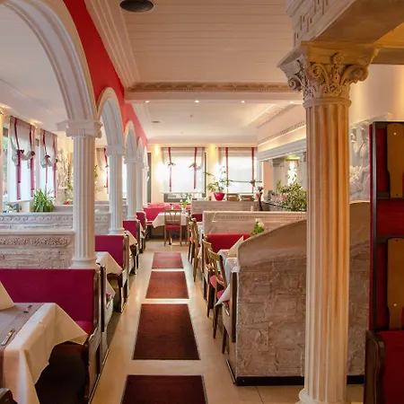 Montana Hotel-2