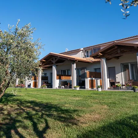Residence La Pace - Pool & Relax-2