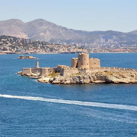 CHEZ VERO - Chambre d'hôte privée - proche Cassis Ste Baume Marseille Le Castelet Agora - parking clos --3