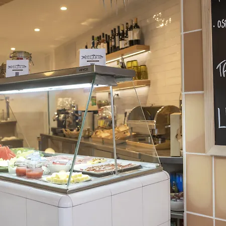 Alzocaire Hostal Boutique-2