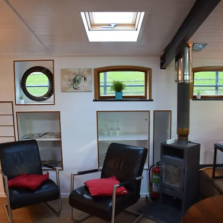 Boathotel Rotterdam Anna-2