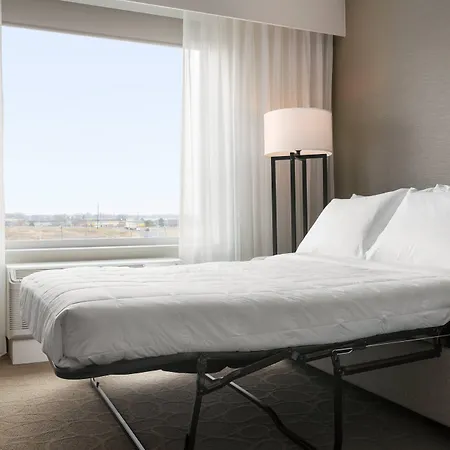 Delta Hotels By Marriott Indianapolis Airport-2