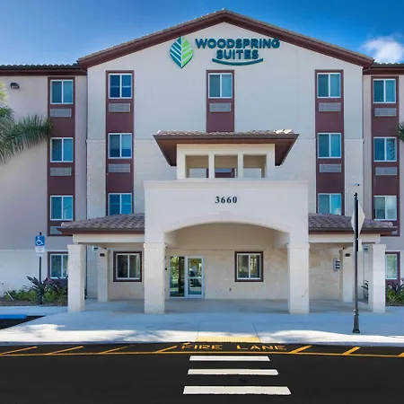 Woodspring Suites Miramar-3