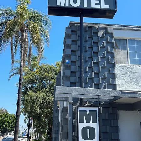 Sunshine Motel-3