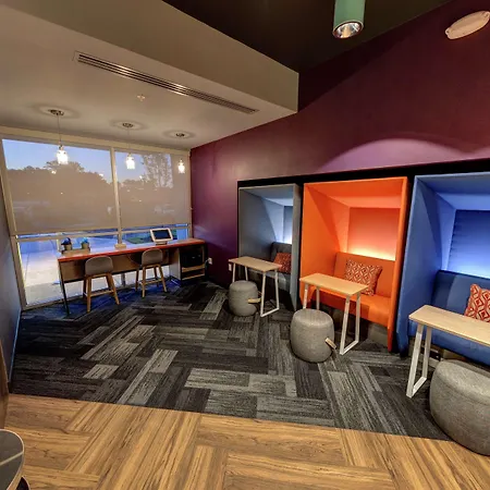Tru By Hilton Georgetown-3