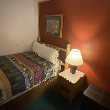 Fawndale Lodge-2