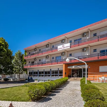 Hotel Colmeia-2