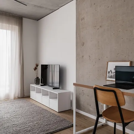 Cloud N°7 Studios-2