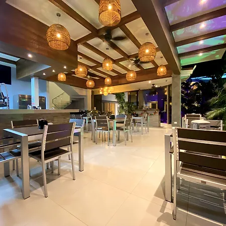 Hotel Naoz-2