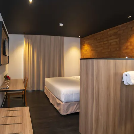 Onomo Hotel Douala-3