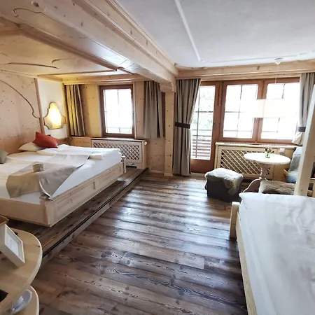 Spannort Family Home With Common Kitchen And Self Check-In-3