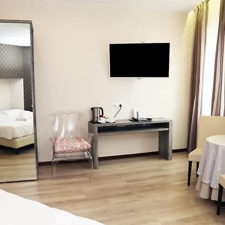 Hotel Globo Suite-Correnti hotels-2