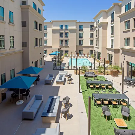 Springhill Suites By Marriott Valencia-3