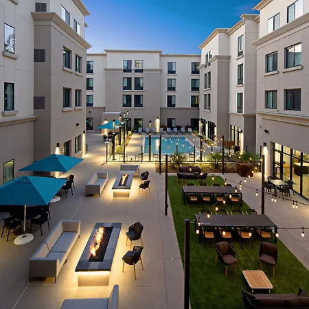 Springhill Suites By Marriott Valencia-2