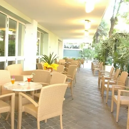Hotel Plaza-3