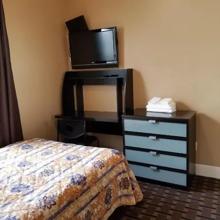 Twin Peaks Hotel-2