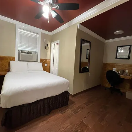 District Hotel-2