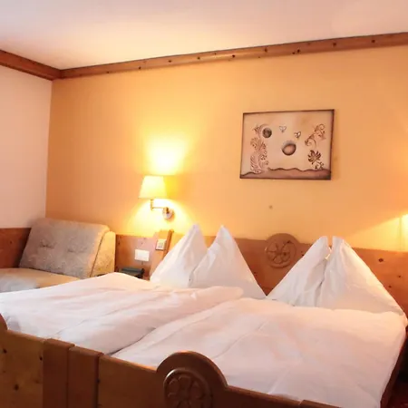Hotel Christiania Saas-Fee-2