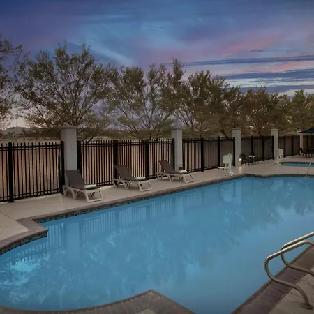 Fairfield Inn And Suites Phoenix Chandler Fashion Center-3