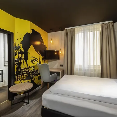 Ibis Styles Dresden Neustadt-3