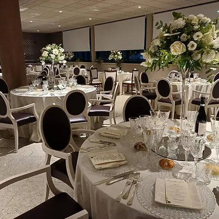 Hotel Parisi-3