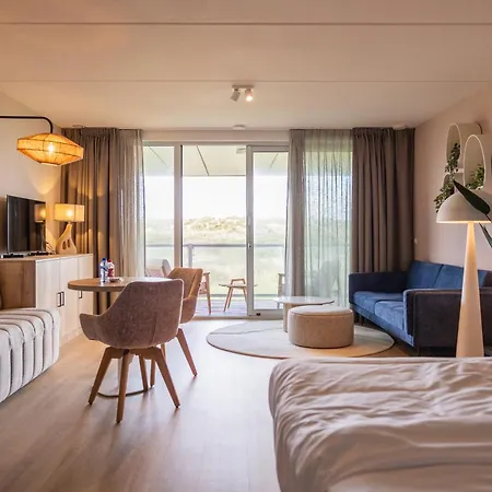 Strandhotel Buren aan Zee-2
