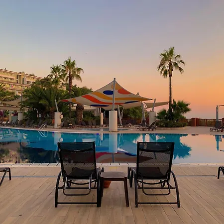 Pine Bay Holiday Resort-2