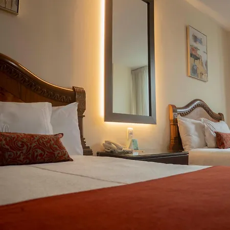 Miraflores Colon Hotel-2