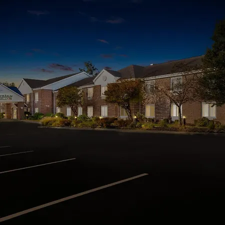 Hometowne Studios By Red Roof East Lansing - Okemos-3