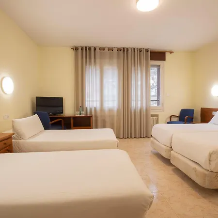 Hotel Oros by Nexta-2