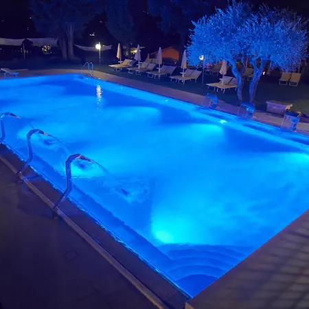 Casanova - Wellness Center La Grotta Etrusca-3
