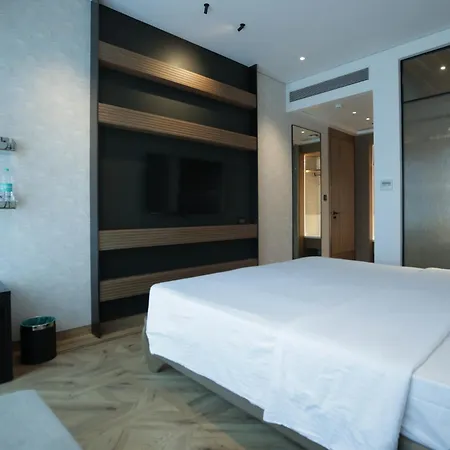 Regency Hotel Malabar Hill-3