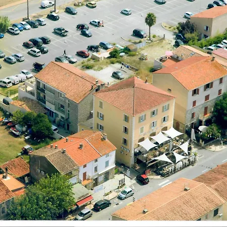 Hôtel Les 3 Terrasses-2