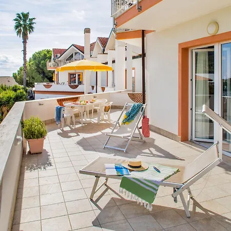 Diano Sporting Apartments-3