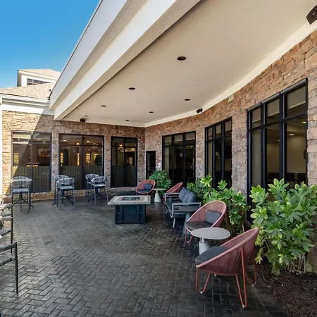 Hilton Garden Inn Cartersville-2
