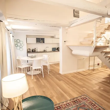 Hotel Vis à Vis-2